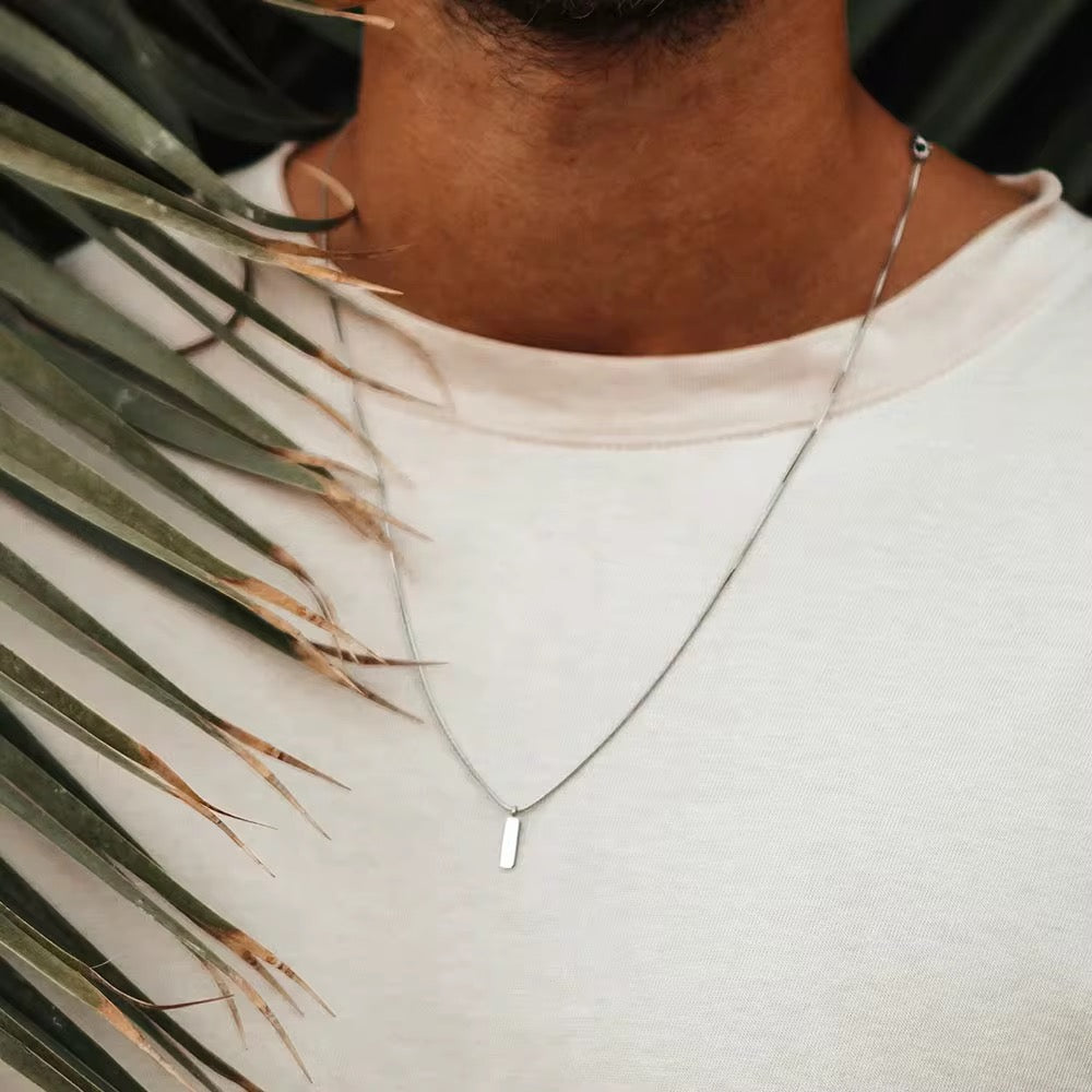 RECTANGLE CHAIN PENDANT NECKLACE