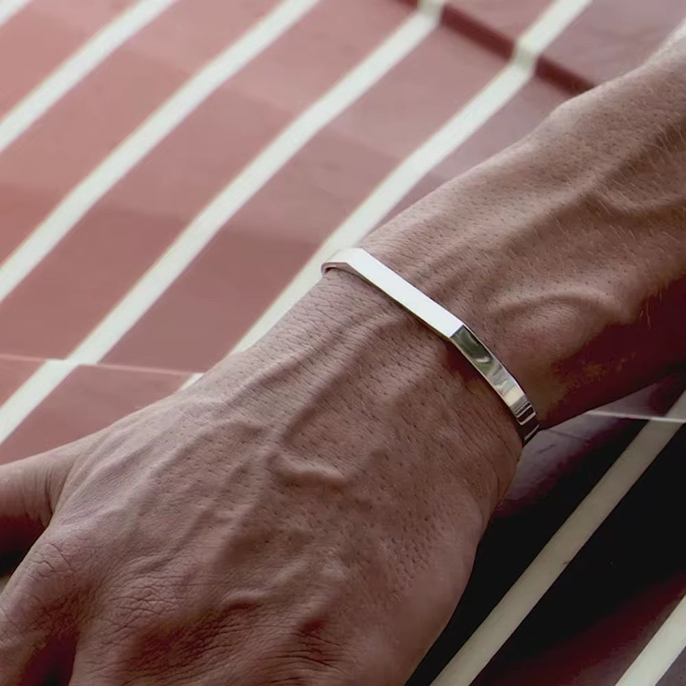 LEVEL CUFF BRACELET