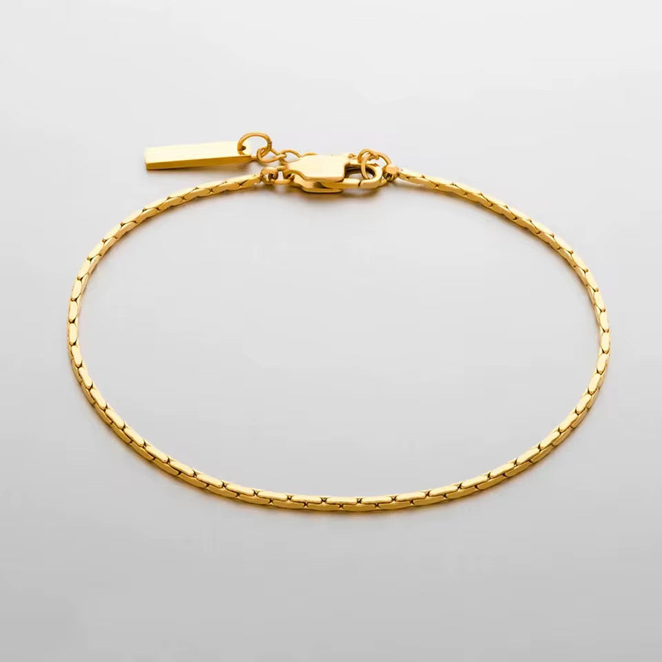 BONE CHAIN BRACELET